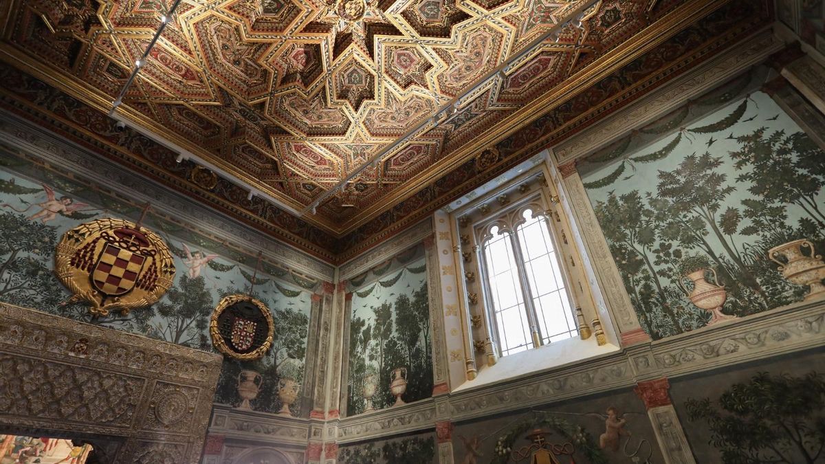 Parte de las pinturas de óleo sobre yeso de Juan de Borgoña recuperadas en el zaguán de la Sala Capitular de la catedral de Toledo