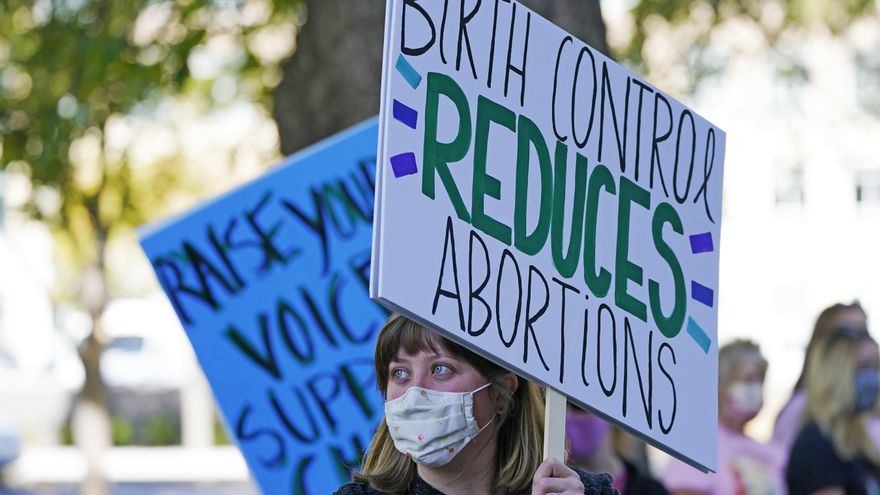 Manifestación de la marcha de las mujeres en octubre de 2020 contra las políticas de Trump