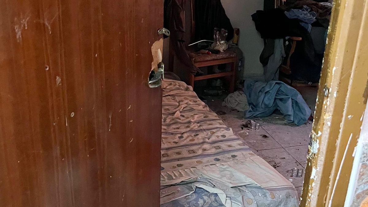 Detenidos dos hombres y un menor por secuestrar y vejar a una mujer en su casa de Alhama de Murcia