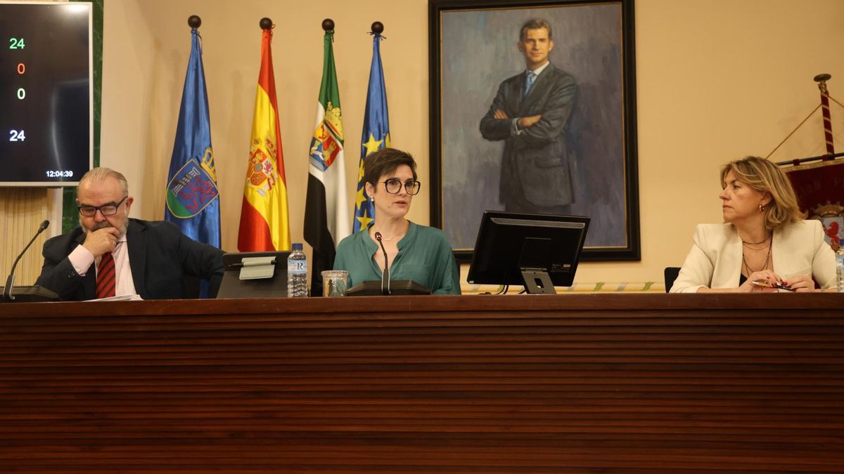 La Diputación de Badajoz inyecta 1,12 millones de euros en un plan histórico para las entidades locales menores