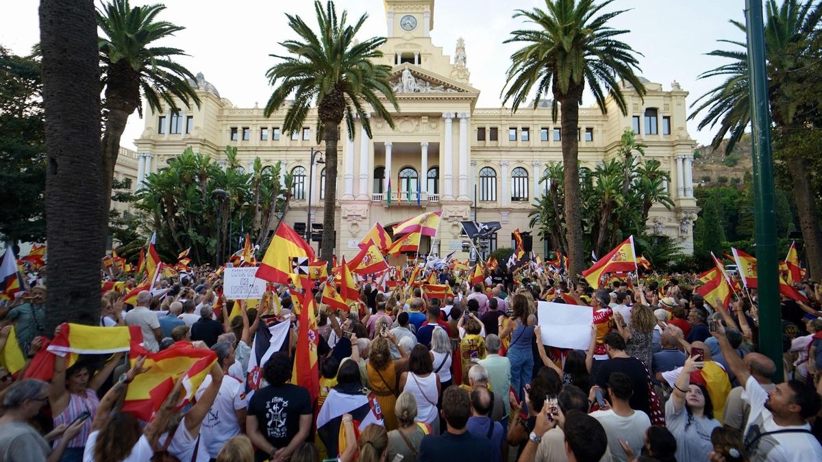 Imágenes de la manifestación en Málaga de la concentración por Ceuta.