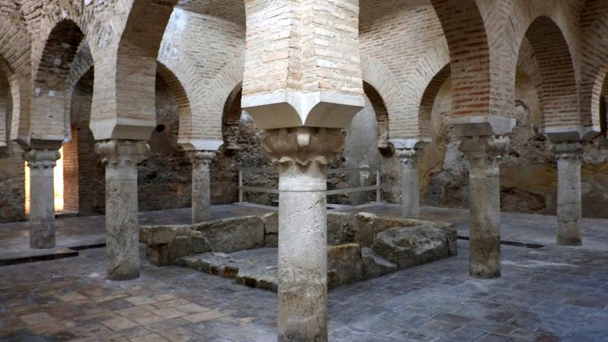 Los baños árabes que se esconden bajo un palacio de Jaén: 450 metros cuadrados de historia bajo tierra