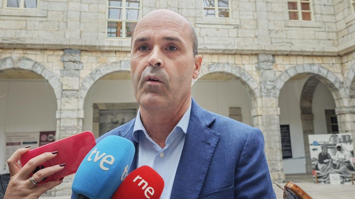 El PP se enroca con el nombramiento de un consejero que incumple la Ley de Igualdad: "Los aspectos legales los resolverán los técnicos"