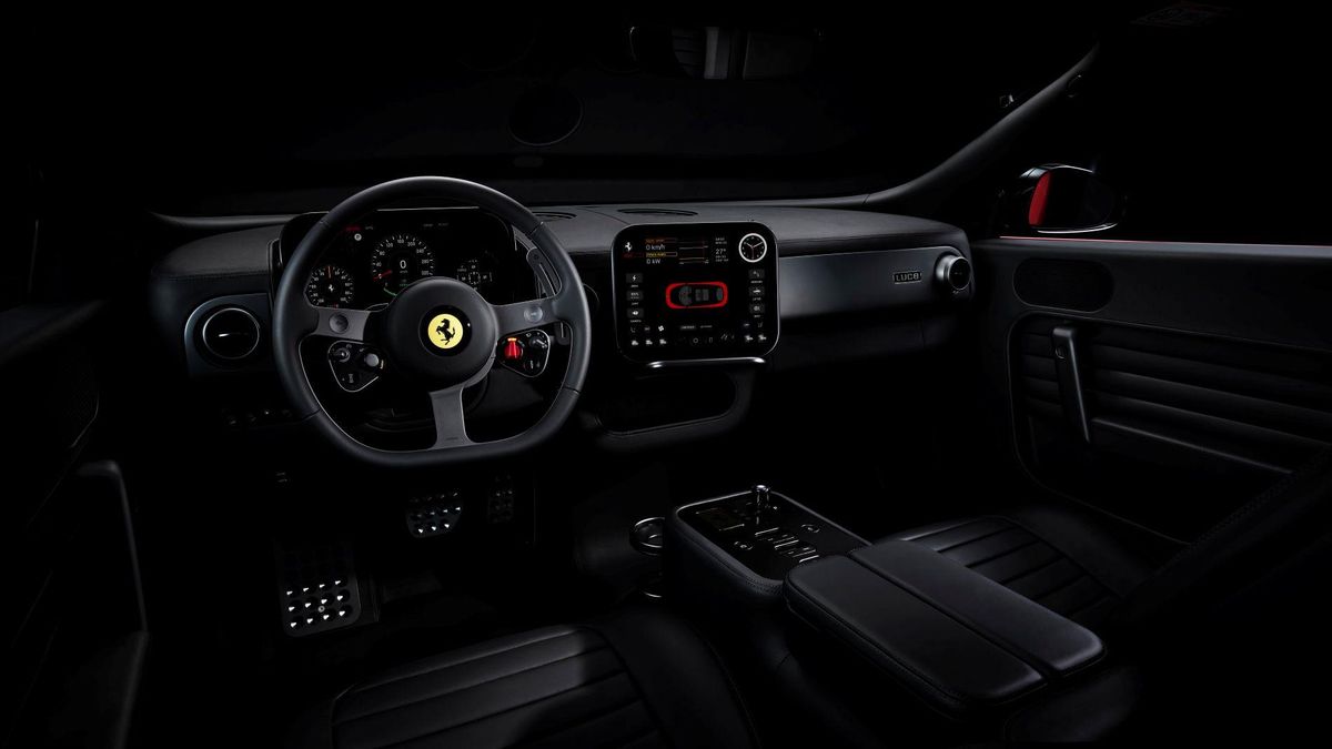 Interior del Ferrari Luce