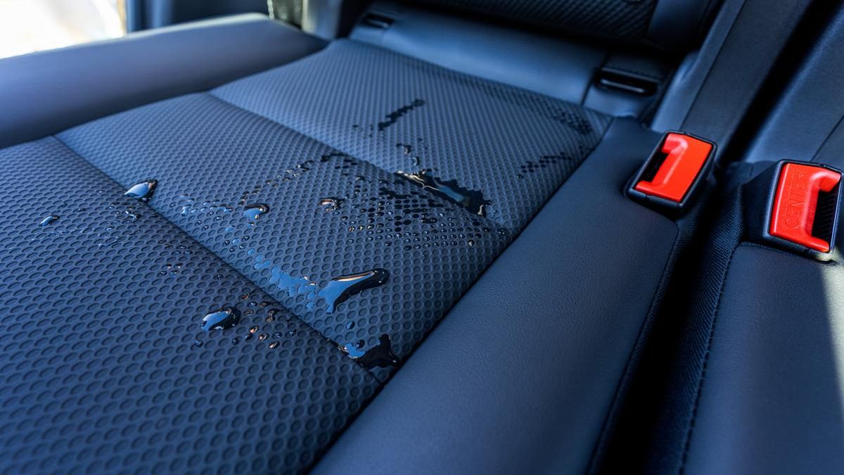 Los asientos del modelo Adventure repelen el agua.