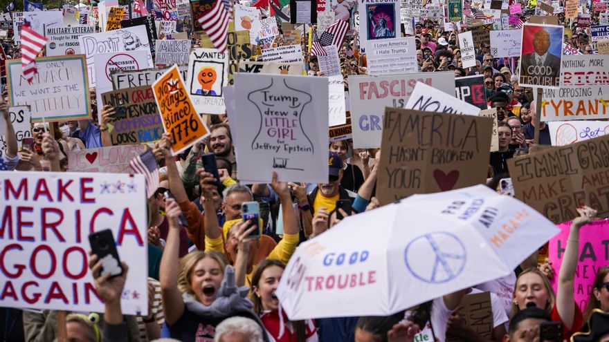 Trump quiere redibujar el mundo desde un país en llamas