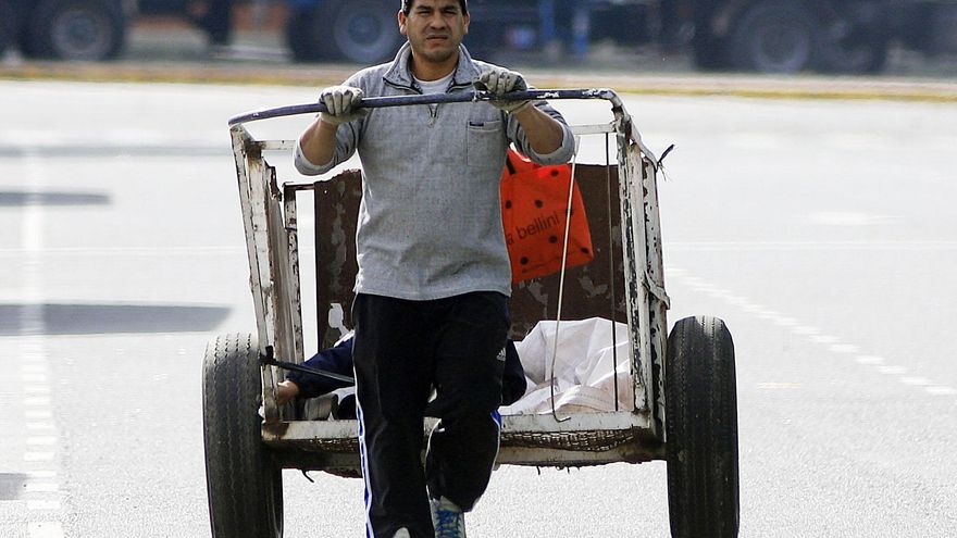 En el primer trimestre, la pobreza alcanzó a cuatro de cada diez personas