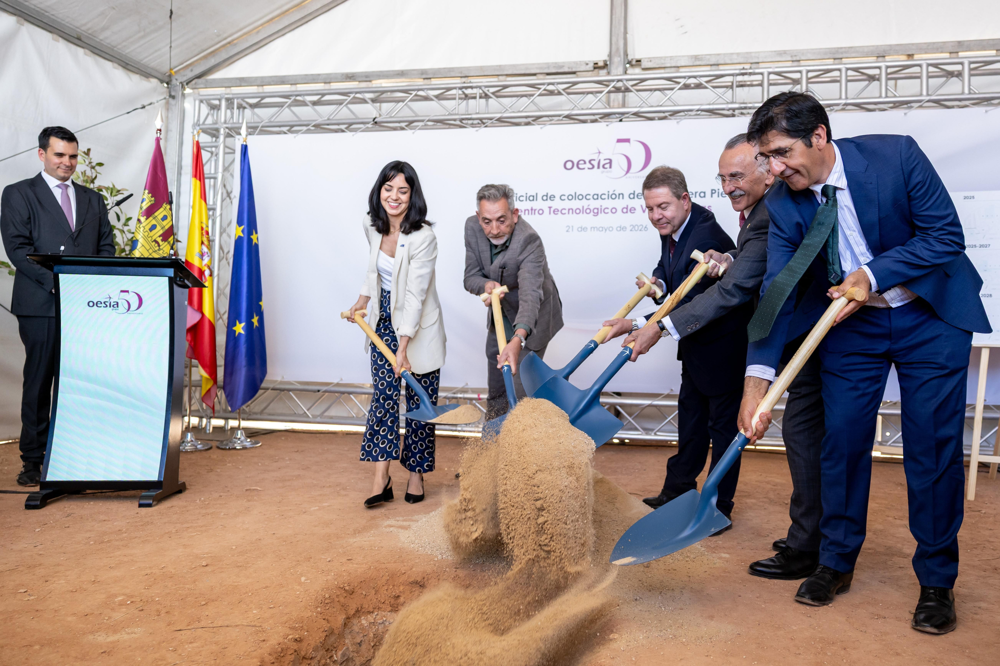 Primera piedra de la modernización del Centro Tecnológico del Grupo Oesía