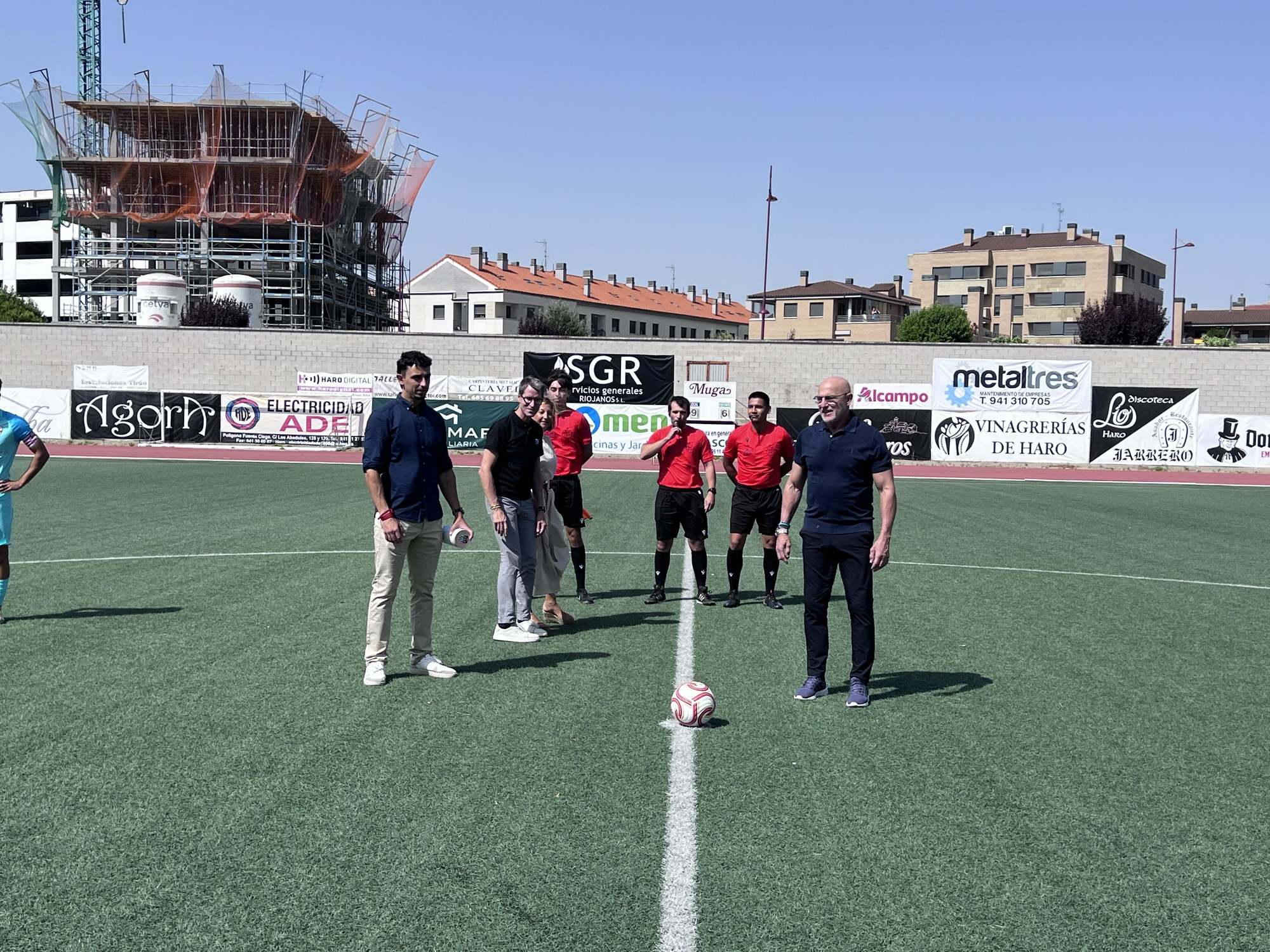 Homenaje al seleccionador Luis de la Fuente en Haro tras la victoria en el Mundial de fútbol
