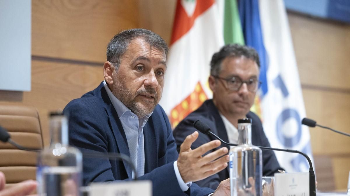 El Ayuntamiento de Santa Cruz de Tenerife (CC-PP) se apresura en sumarse a la concentración en "apoyo a Ceuta"