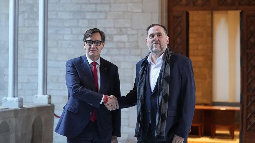 Las opciones de Illa tras retirar los presupuestos: suplemento de crédito y nueva negociación con ERC