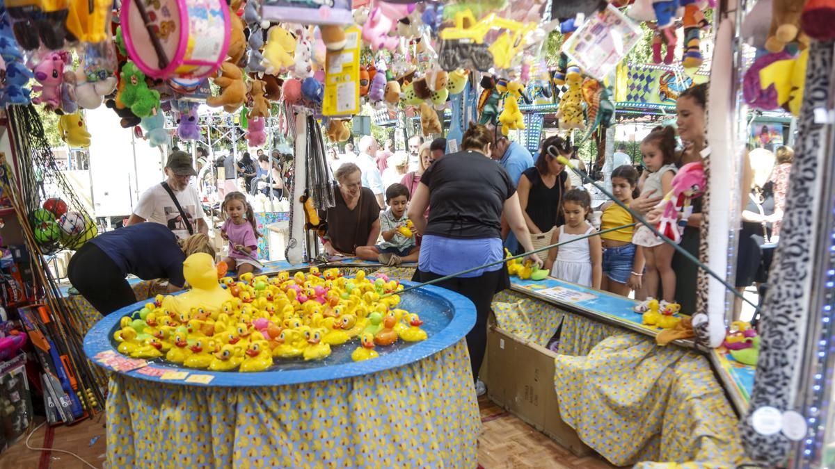 Salmorejá y ambiente en la Velá el día de la Fuensanta