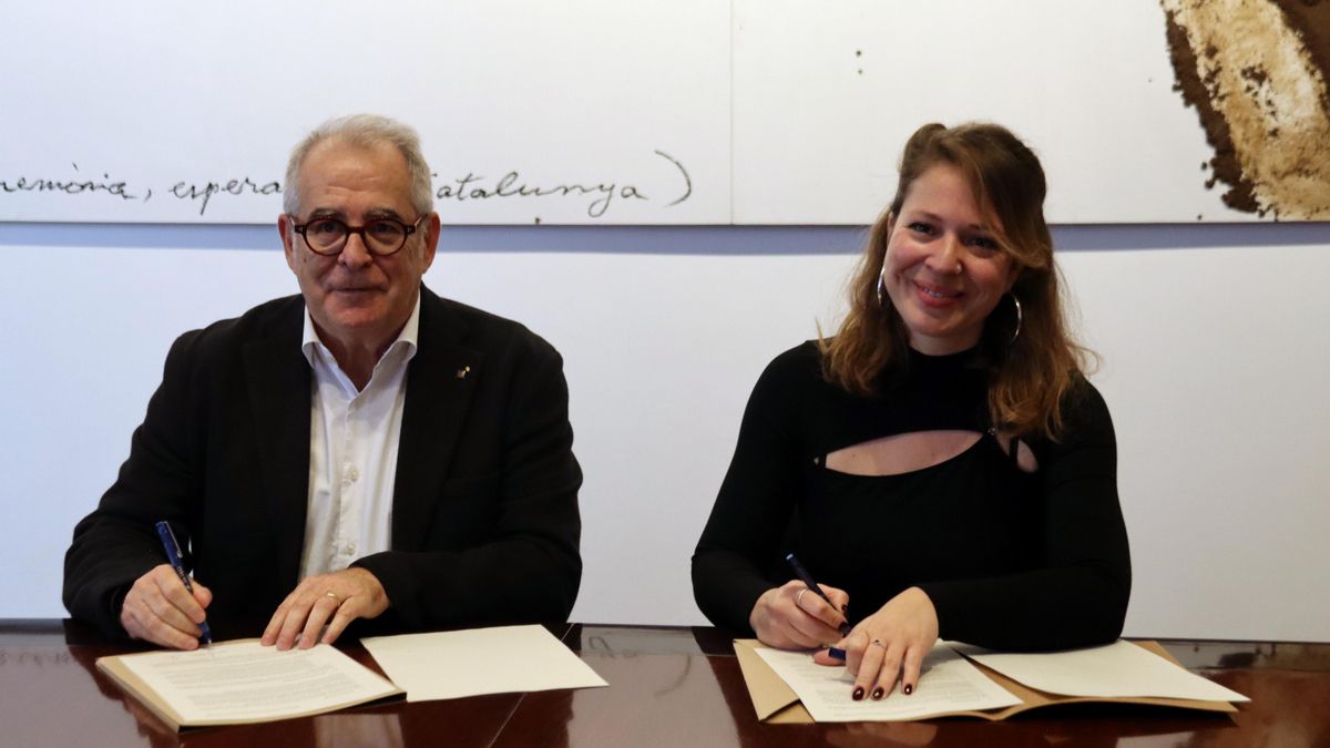 El teniente de alcaldía de Economía, Jordi Valls, y la concejal de los Comuns Janet Sanz