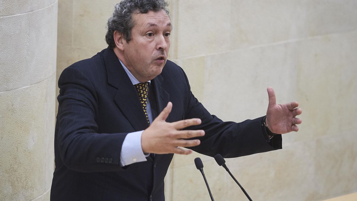 Íñigo Fernández (PP), portavoz parlamentario del PP en Cantabria.