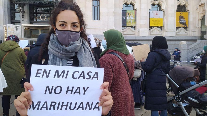 Hajaz Ezzerouali, estudiante de Farmacia y vecina de la Cañada Real.