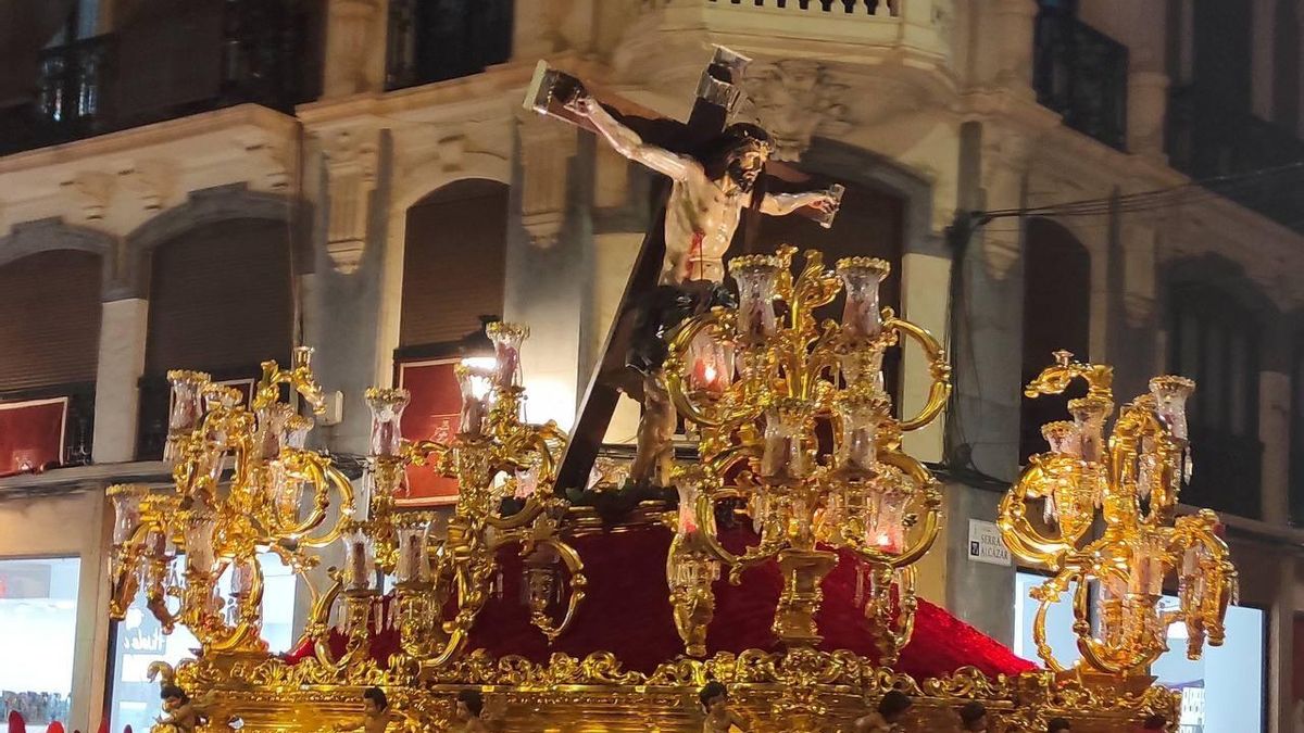 Huermur denuncia que Cultura mantiene “en un cajón” el recurso para proteger como BIC el Cristo de la Sangre