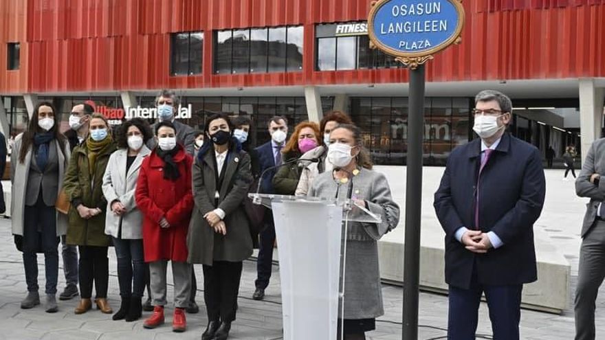 Plantes y reproches cruzados distancian a Sagardui de los sindicatos de Osakidetza