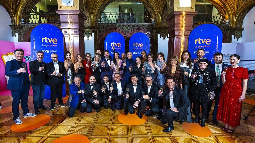 TVE presenta su programación navideña: música con Hombres G, Lola Herrera resumiendo 2023 y un Mota "de miedo"