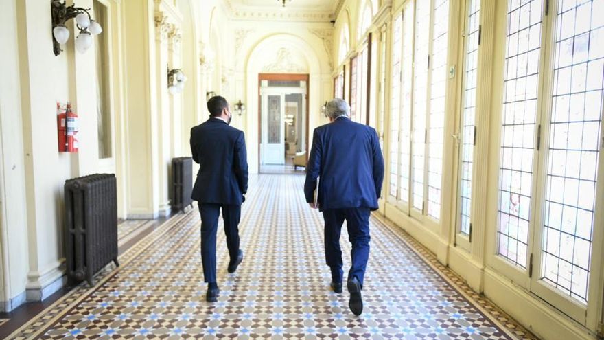 En la peor hora del FdT, asoma la teoría del renunciamiento doble y una PASO múltiple