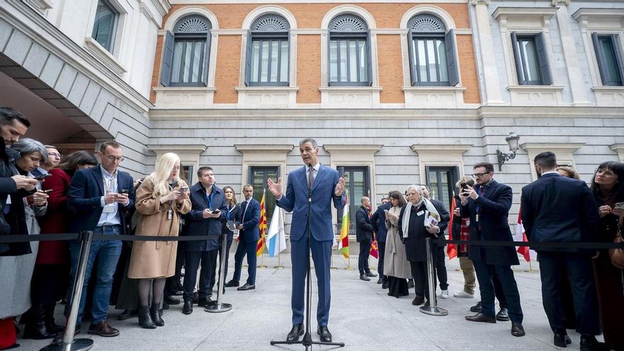 El presidente del Gobierno, Pedro Sánchez, durante el acto institucional por el Día de la Constitución, en el Congreso de los Diputados