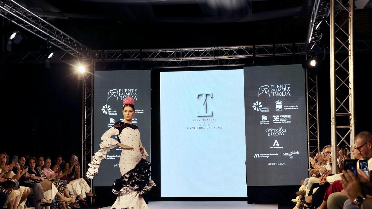 Fuente Palmera de Boda afronta su jornada final tras un sábado de público y pasarela al completo