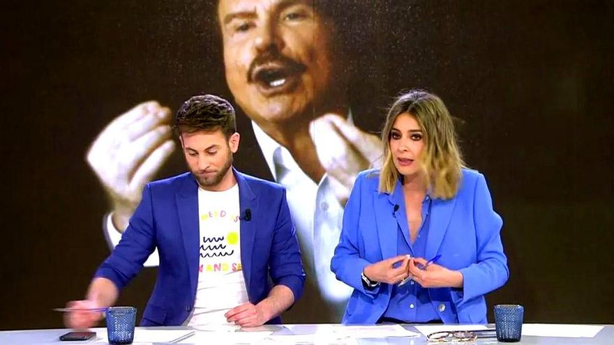 Sandra Barneda estalla contra Bigote Arrocet por "ridiculizar" a María Teresa Campos: "Me ofende como compañera"