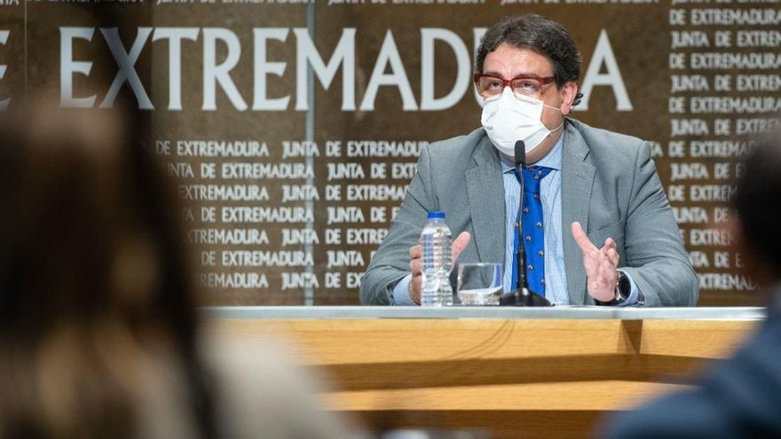 La incidencia de covid bajará este lunes en Extremadura, anuncia Vergeles