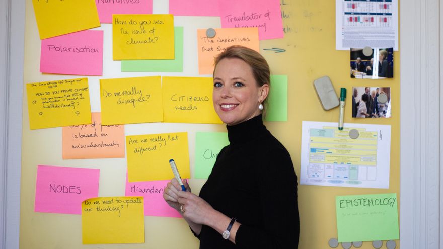 La IA es una oportunidad de oro para superar la polarización, según una experta