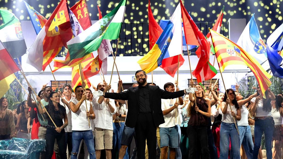 La España diversa de 'El perro andaluz' cala en RTVE: por qué Manu Sánchez 'muerde' en audiencias más allá de Andalucía