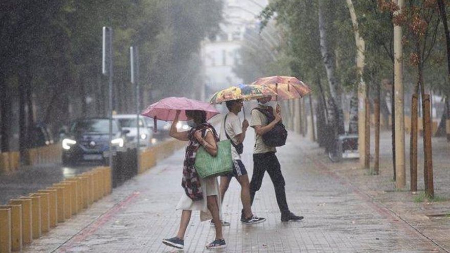 Las temperaturas vuelven a bajar con el regreso de la lluvia a Sevilla