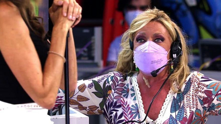 Caos en 'Sálvame' en el debut de Lydia Lozano como directora: "¡Mañana la audiencia por los suelos!"