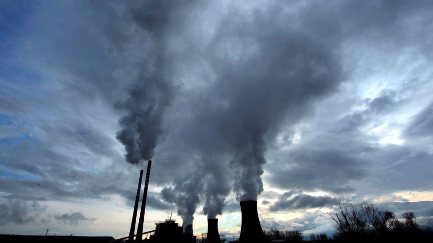 Una planta térmica de carbón. 