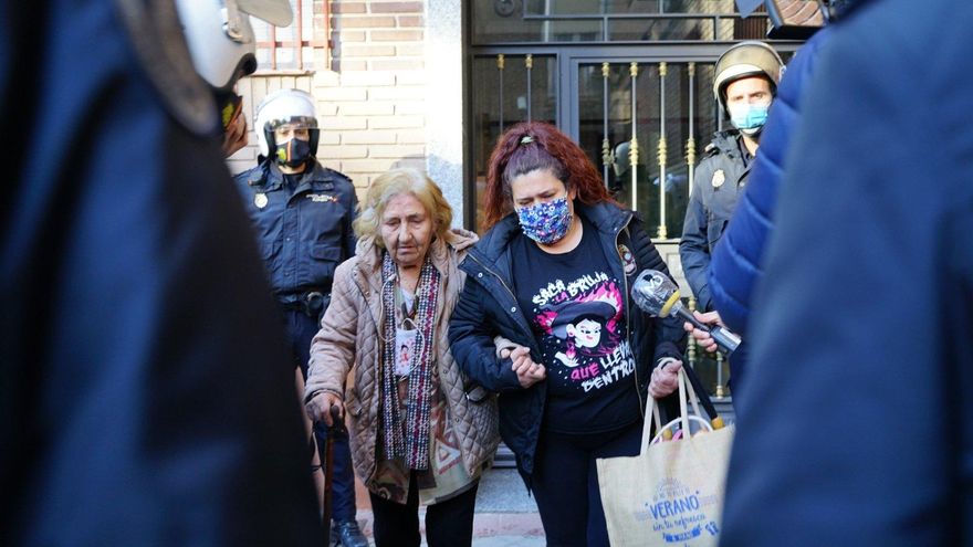 No, los desahucios no están prohibidos como dice el Gobierno: hay al menos 70 cada día