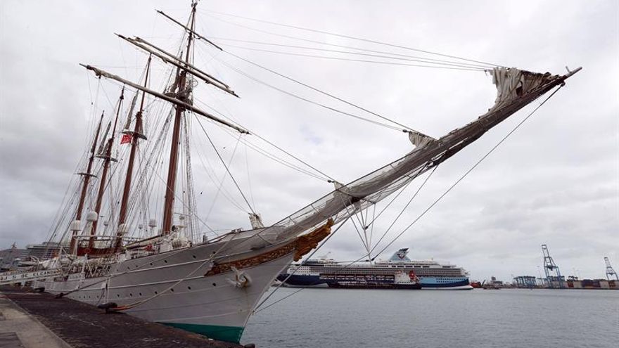 En la imagen un registro del buque escuela de la Armada española Juan Sebastián Elcano.