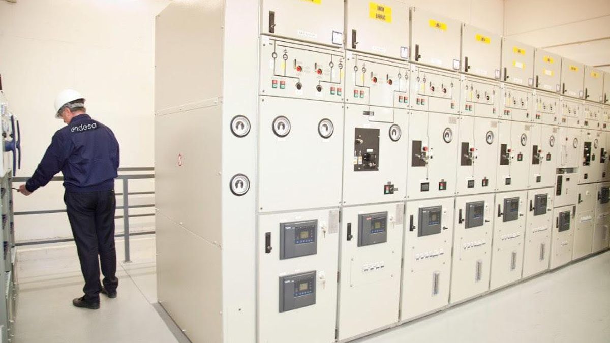 Endesa refuerza la red eléctrica de Gran Canaria con un dispositivo especial ante la visita del Papa