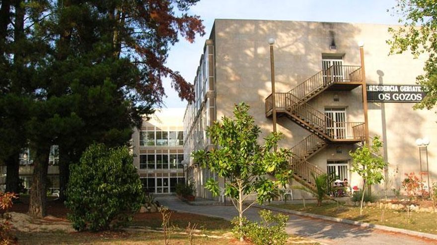 La Xunta pierde el control de una residencia de Ourense con contagios confirmados en ocho de cada diez usuarios