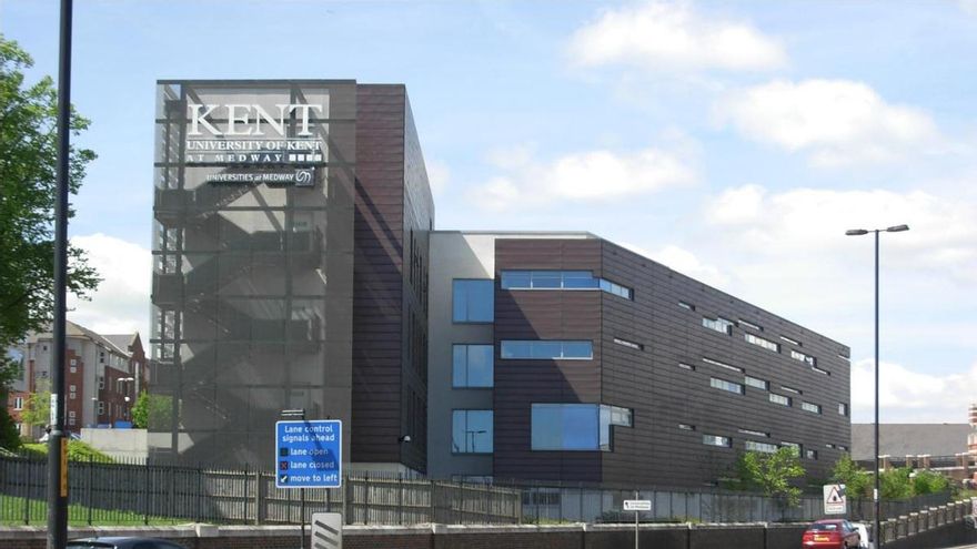Un brote de meningitis en Reino Unido provoca dos muertes y obliga a suspender los exámenes en la universidad de Kent