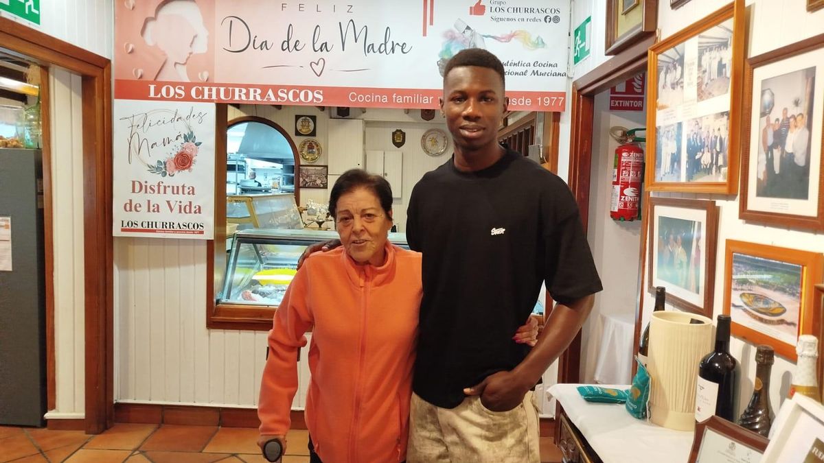 De salvar una vida al laberinto de Extranjería: la lucha de Mohamed Diagne para quedarse en España