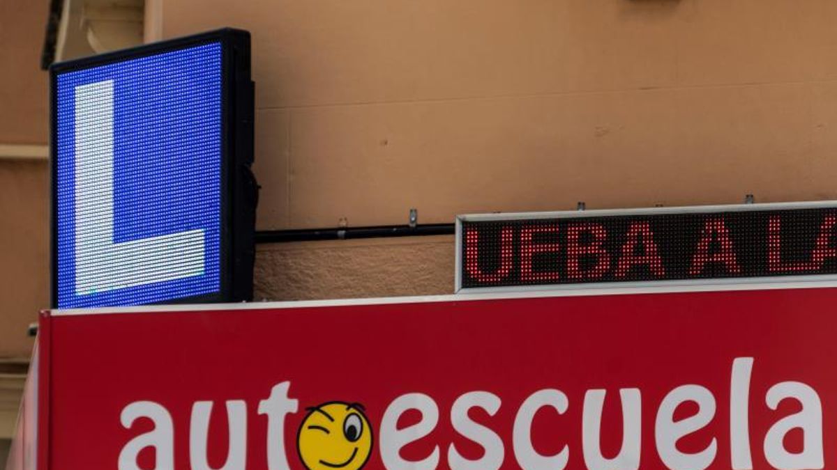 El atasco invisible del carné de conducir en Aragón: faltan examinadores y el proceso se alarga durante meses