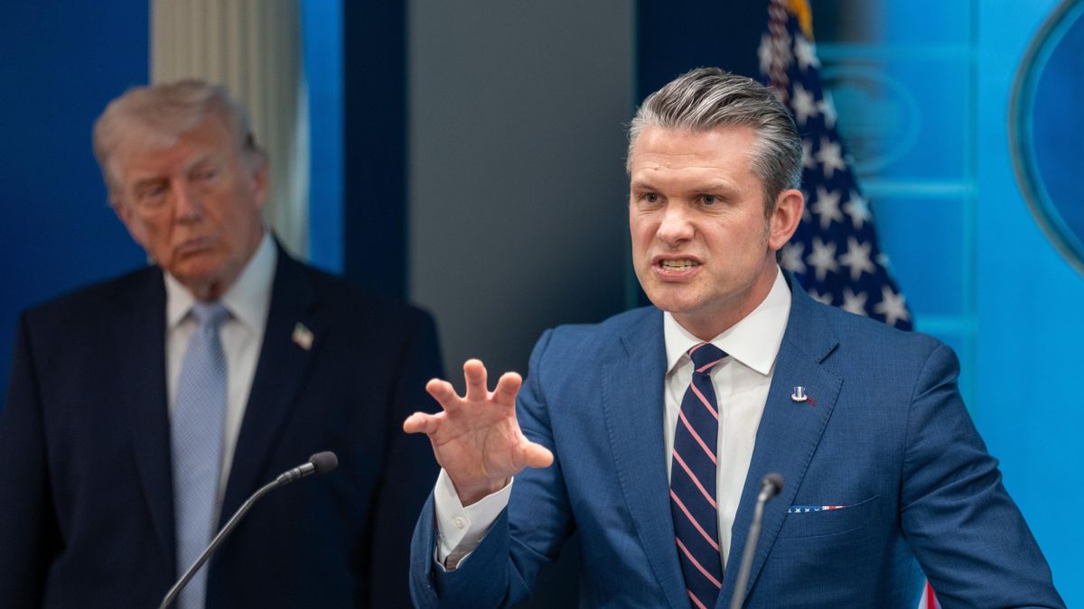 El jefe del Pentágono insulta a Europa por la falta de apoyo en Irán: "Tienen reuniones estúpidas y pomposas pero no hacen esfuerzos serios"