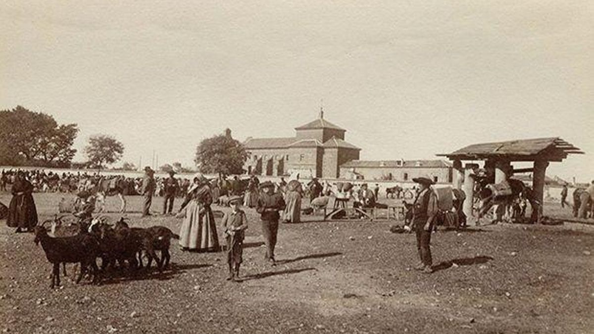 Foto de época de la feria de Talavera de la Reina