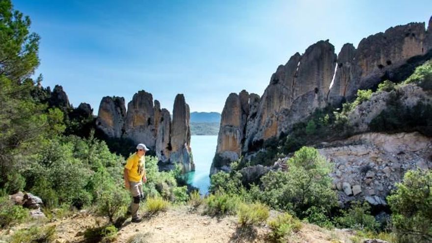 “No es la Gran Muralla China, son 'Les roques de la vila'”: cuando el márketing borra la memoria de un pueblo