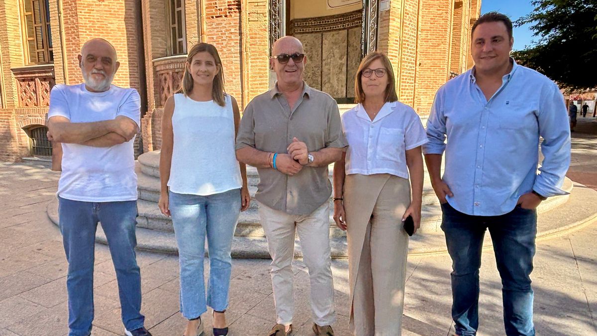 Mora y los okupas