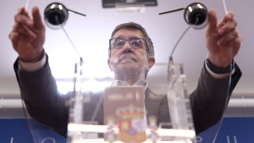 El PSOE advierte a sus diputados de que expulsará a quien esté implicado en el caso Mediador: "No hay nada más repugnante"