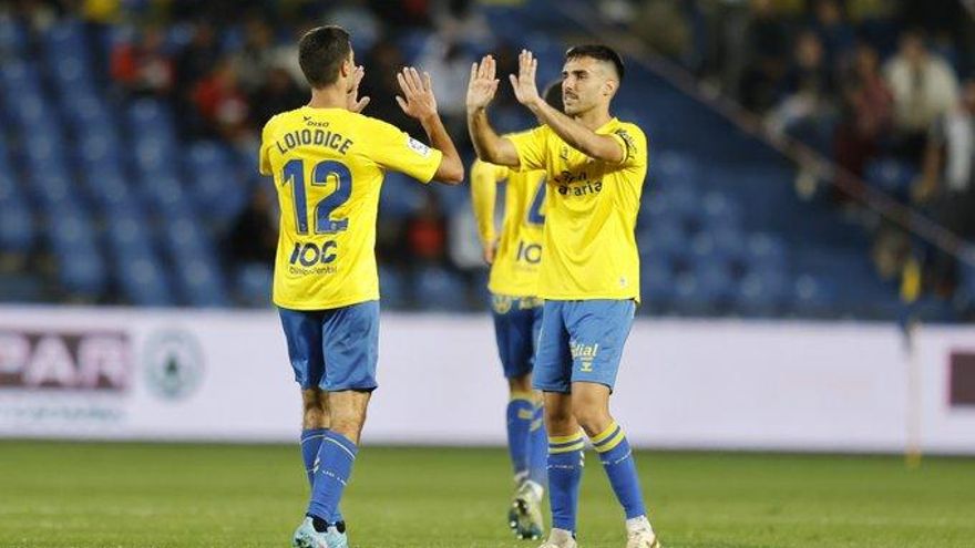 La UD Las Palmas sigue mandando en Segunda