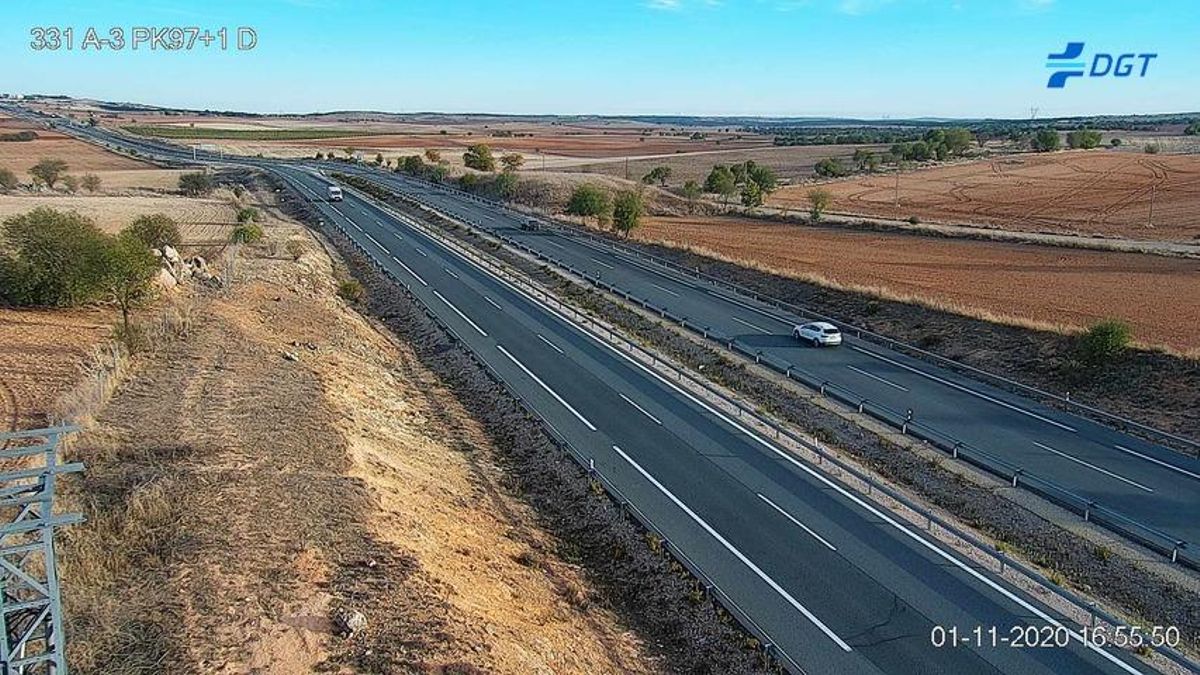 La inusual imagen de carreteras fantasma del Puente de Todos los Santos en Castilla-La Mancha en las vías que unen con Madrid