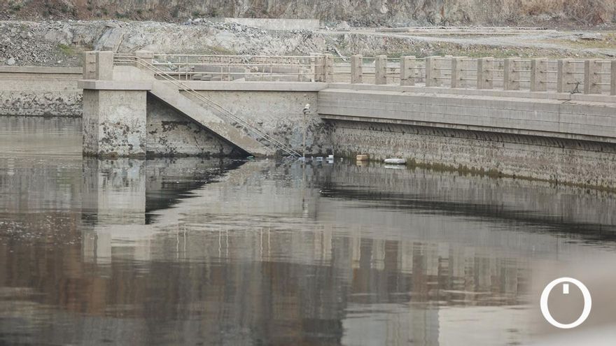 La Confederación declara la sequía, cierra los embalses y vigilará los cauces para evitar riegos &#039;piratas&#039;
