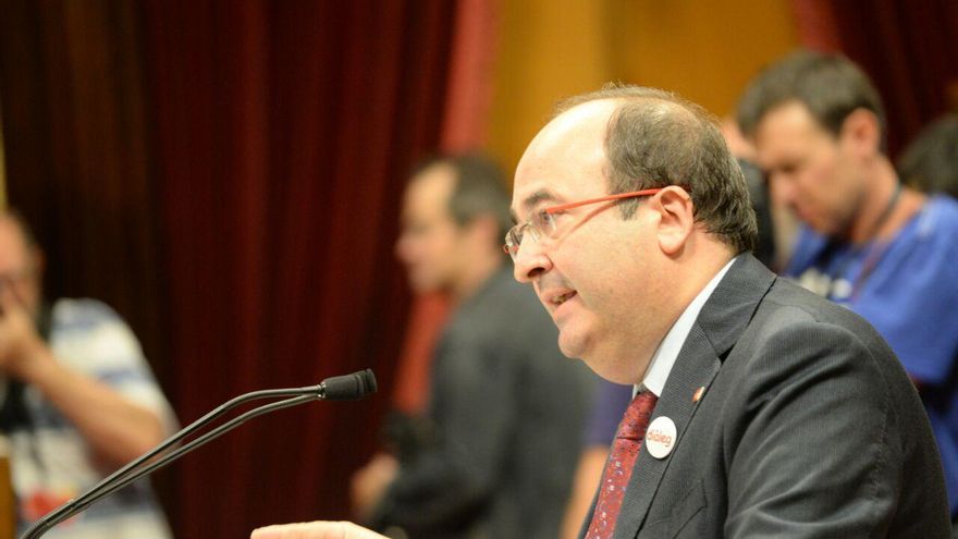 El primer secretario del PSC, Miquel Iceta, en el Parlament de Catalunya