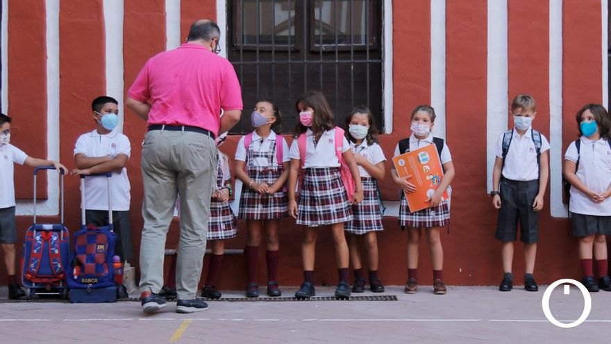 Alumnos del Colegio La Inmaculada en su vuelta al cole