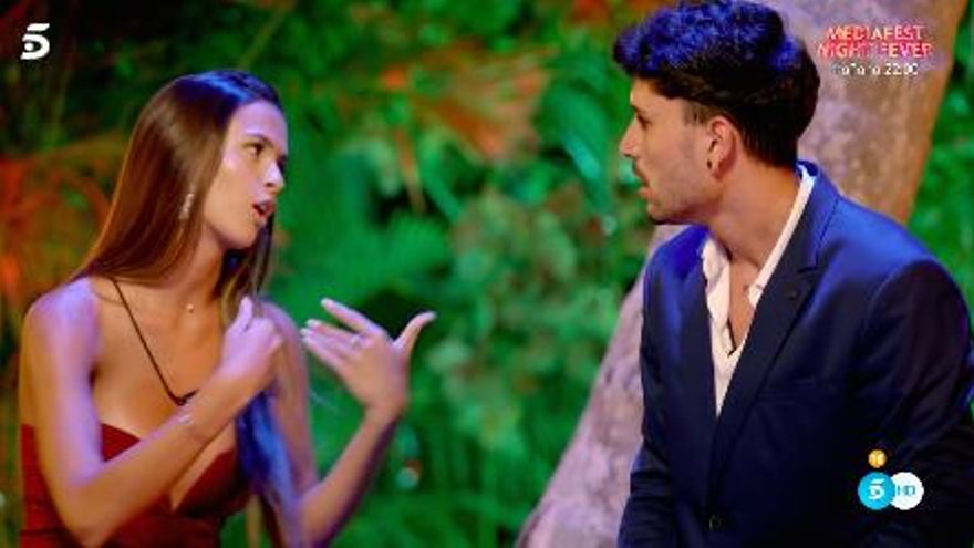 Tania y Samu, en la hoguera final